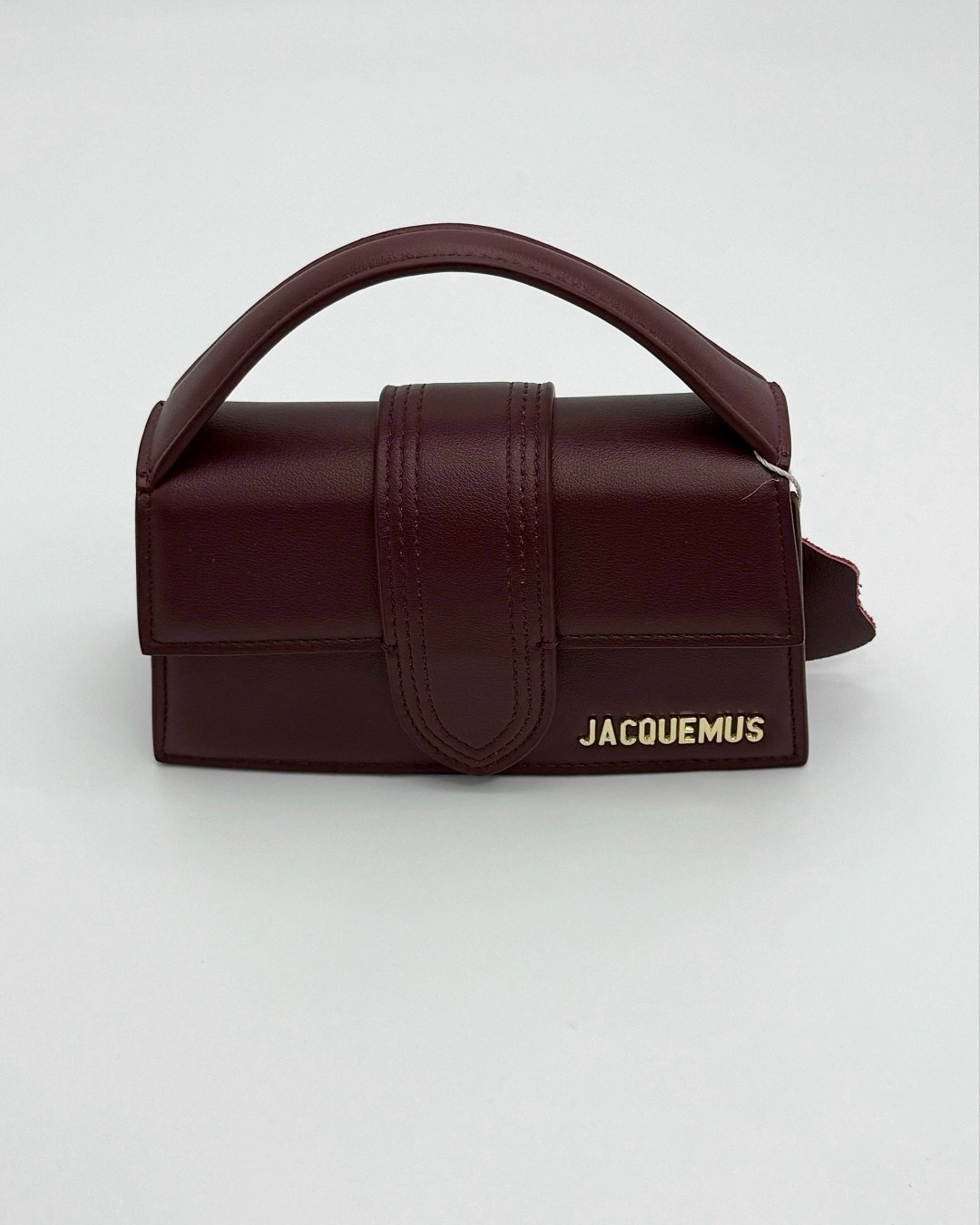 сумка jacquemus,сумка jacquemus le bambino,сумка jacquemus le chiquito,женская сумка jacquemus la bambino из натуральной кожи,сумка через плечо jacquemus
