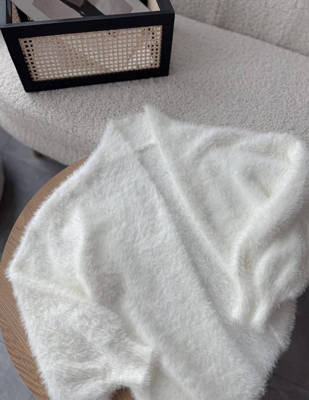 пушистая кофта,пушистый кардиган,белая пушистая кофта,джемпер из мохера на шелке женский вязаный белый прозрачный,кардиган ангора