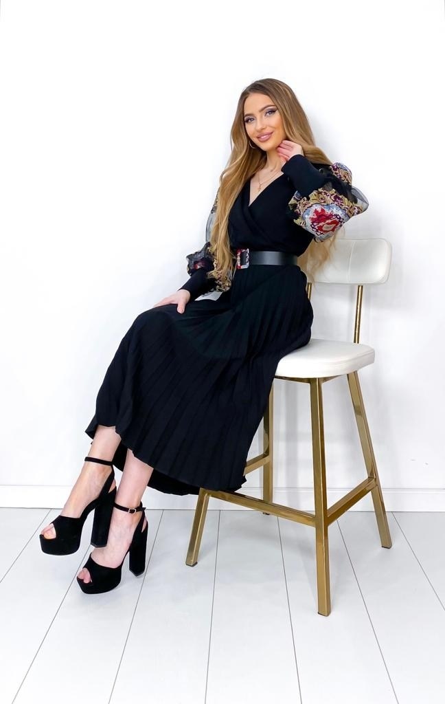 платье креп,платье,нарядное платье,платье стильное,платье женская