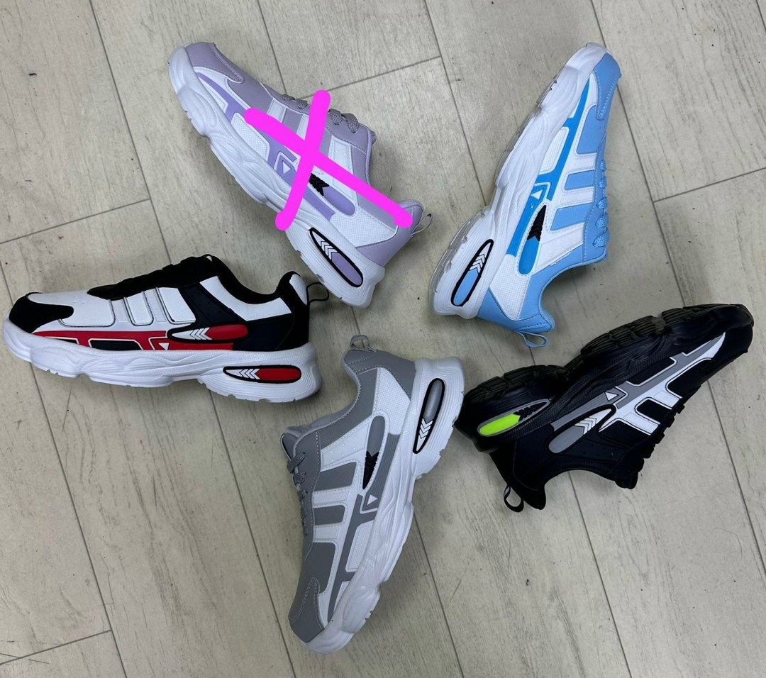 кроссовки adidas,кроссовки,массивные кроссовки,кроссовки женскиe,мужские кроссовки модные