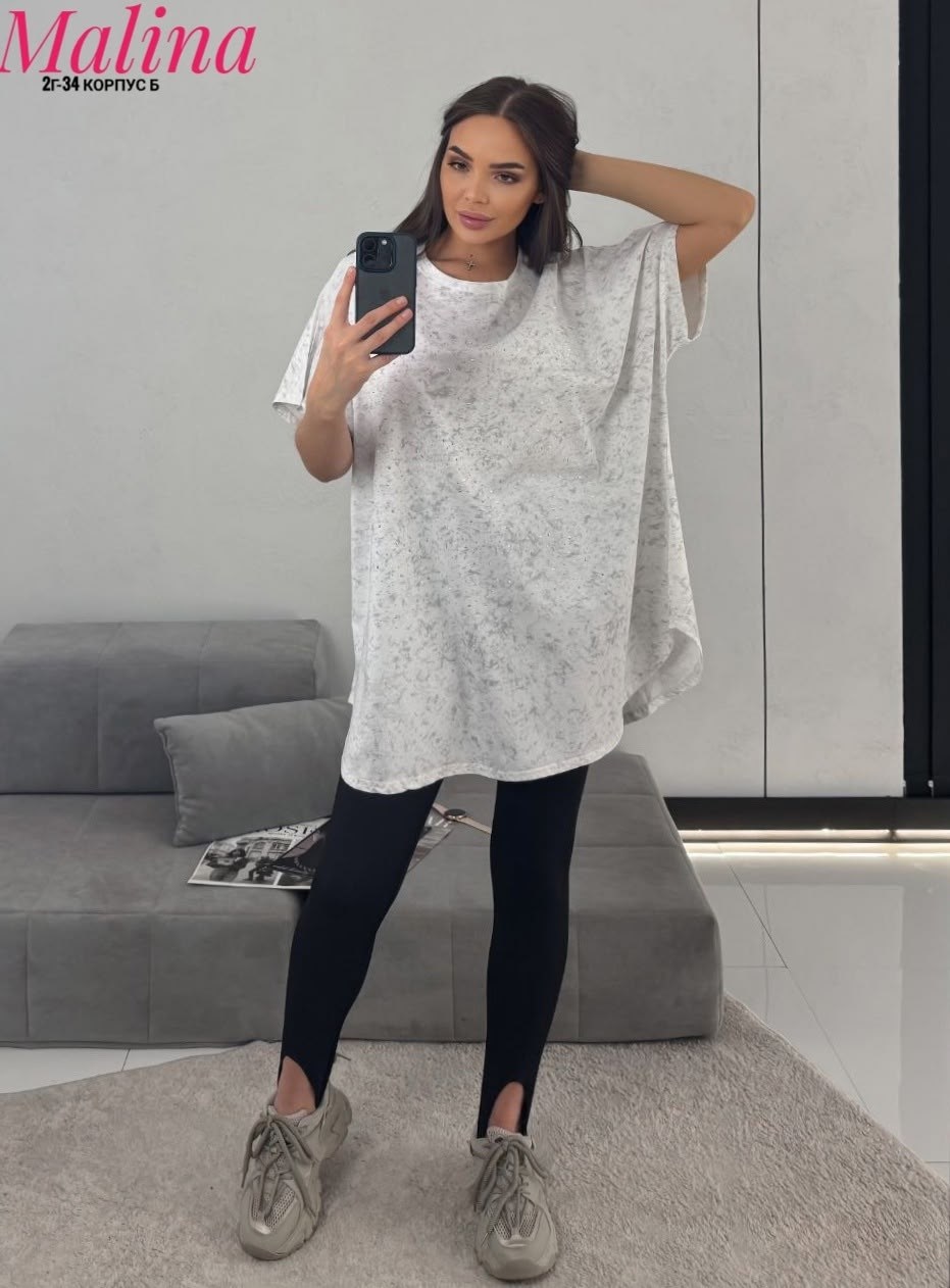 женская футболка со стразами оверсайз emysamy,футболка женская варенка оверсайз со стразами,женская футболка оверсайз,футболка оверсайз со стразам,женская футболка