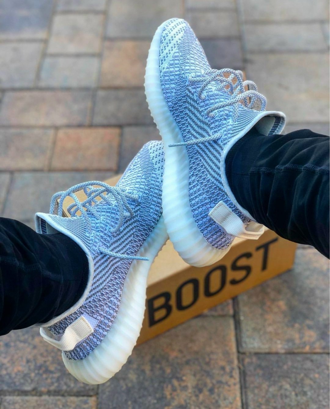 adidas yeezy boost 350,adidas yeezy boost 350 v 2,adidas yeezy boost 350 carbon,adidas yeezy 350 carbon,adidas yeezy boost 350 v2
