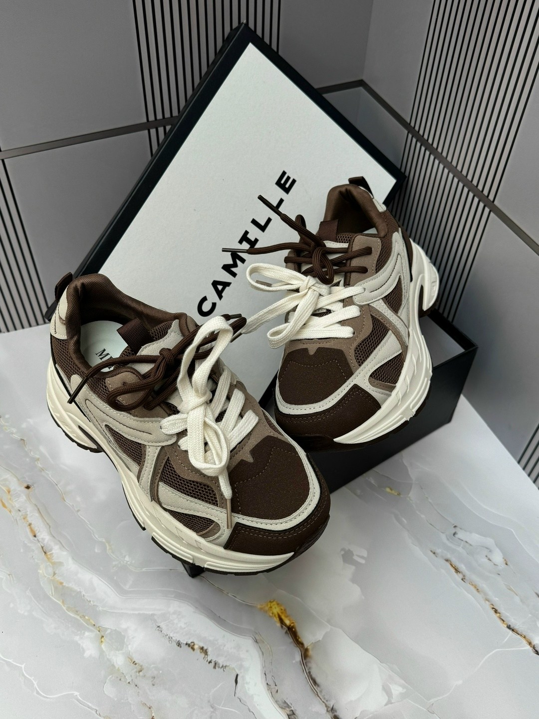 кроссовки женские,,массивные кроссовки,повседневные кроссовки,модные кроссовки