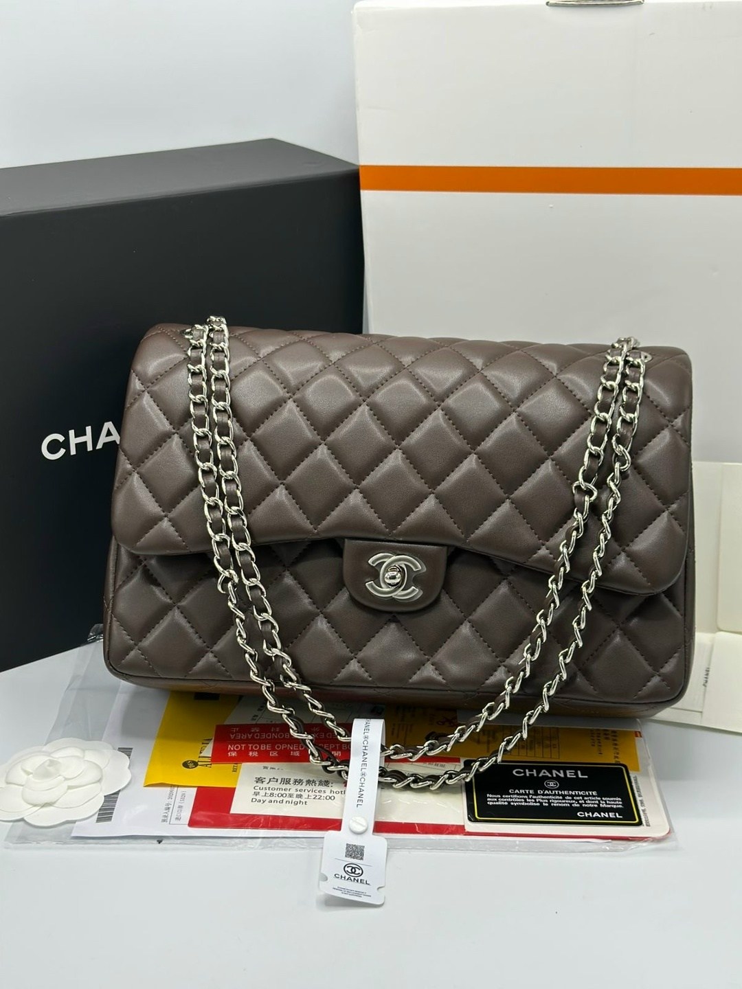 сумка шанель chanel 2.55 flap бежевая с фурнитурой серебро,сумка шанель,сумка chanel,сумка женская chanel,сумка шанель 2.55