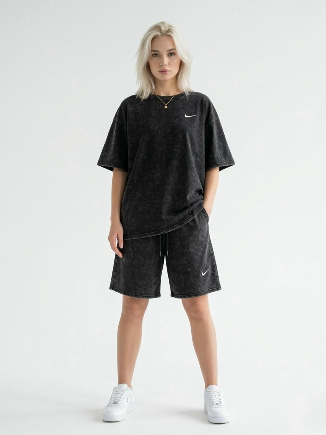 модная одежда,женские костюмы,футболки оверсайз,серая футболка оверсайз