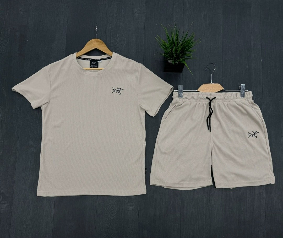 костюм футболка и шорты мужские цвет хаки,футболки комплект,спортивные костюмы мужские,костюм с шортам,повседневный костюм