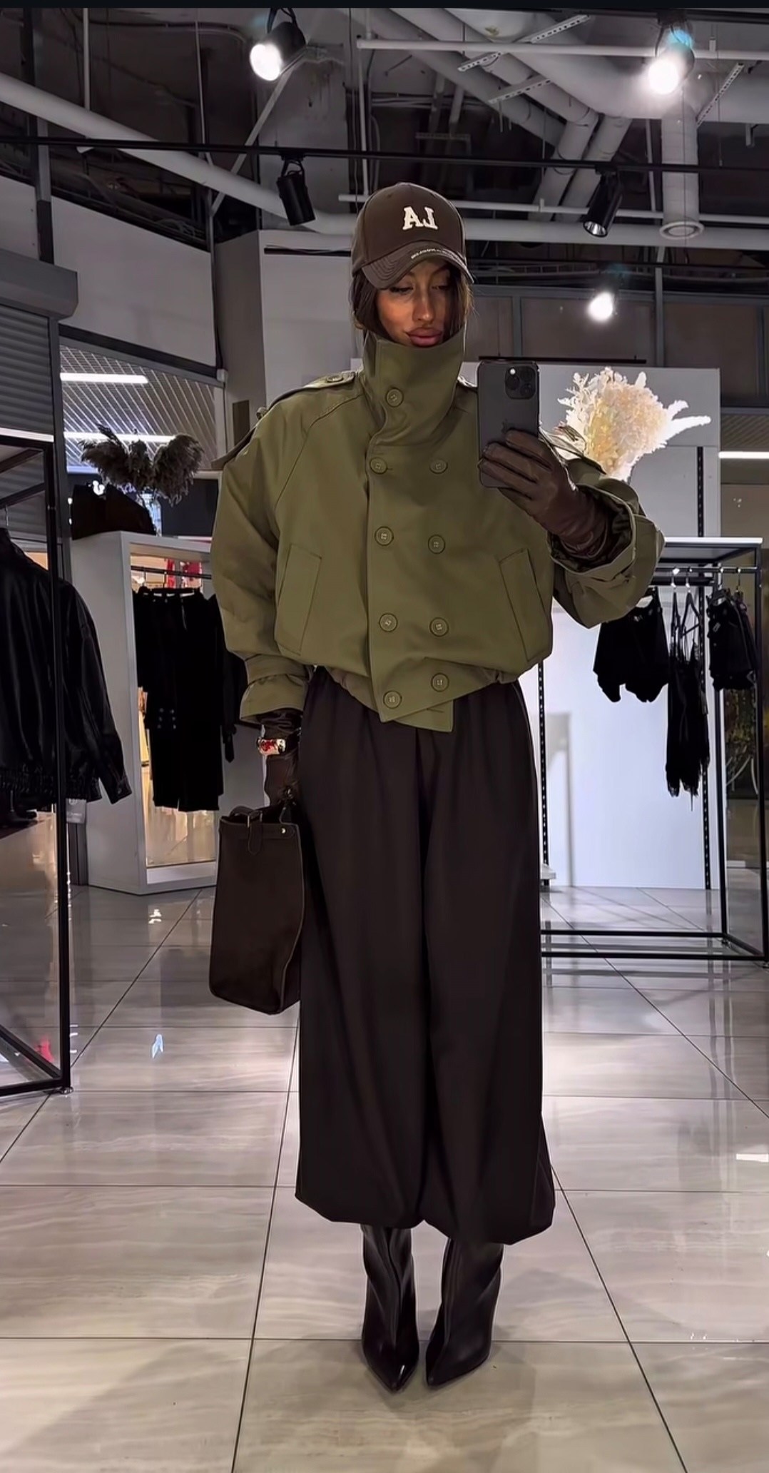 куртка бомбер,мода стиль,стиль одежды,укороченная куртка