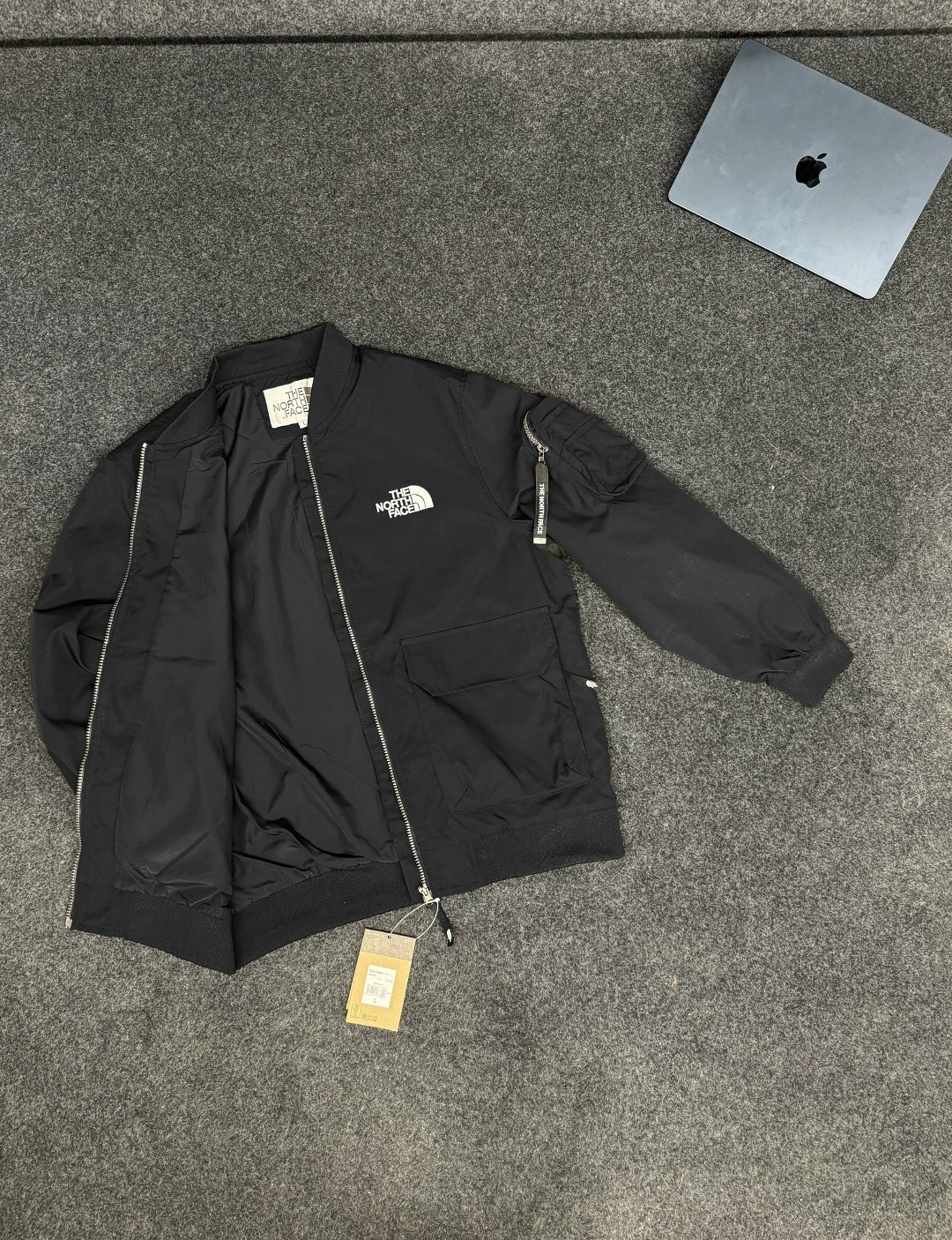 бомбер the north face,бомбер тнф,the north face мужская куртка,куртка бомбер,the north face куртка