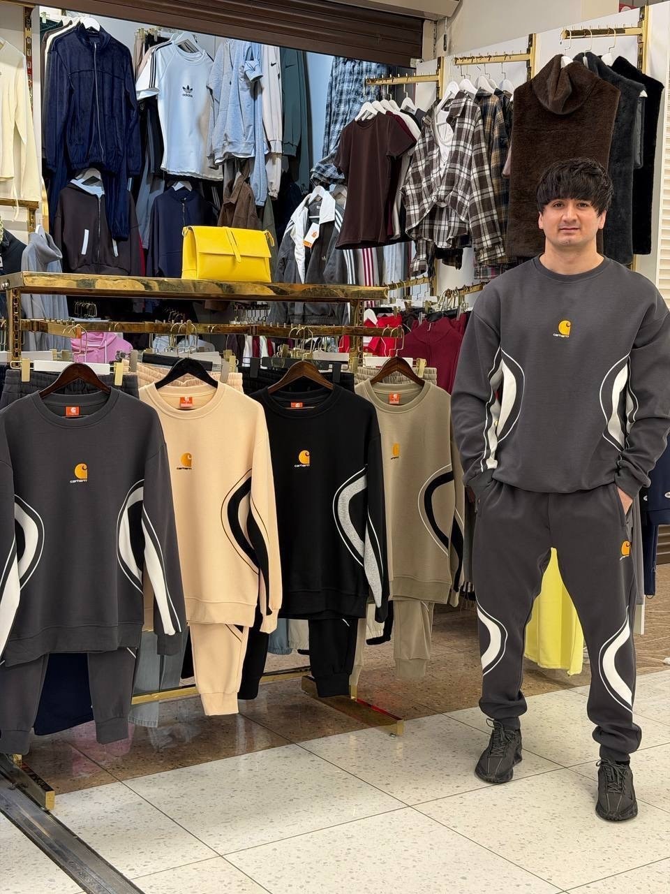 спортивный костюм carhartt,мужские спортивные костюмы,одежда carhartt,комплект одежды carhartt,спортивные костюм