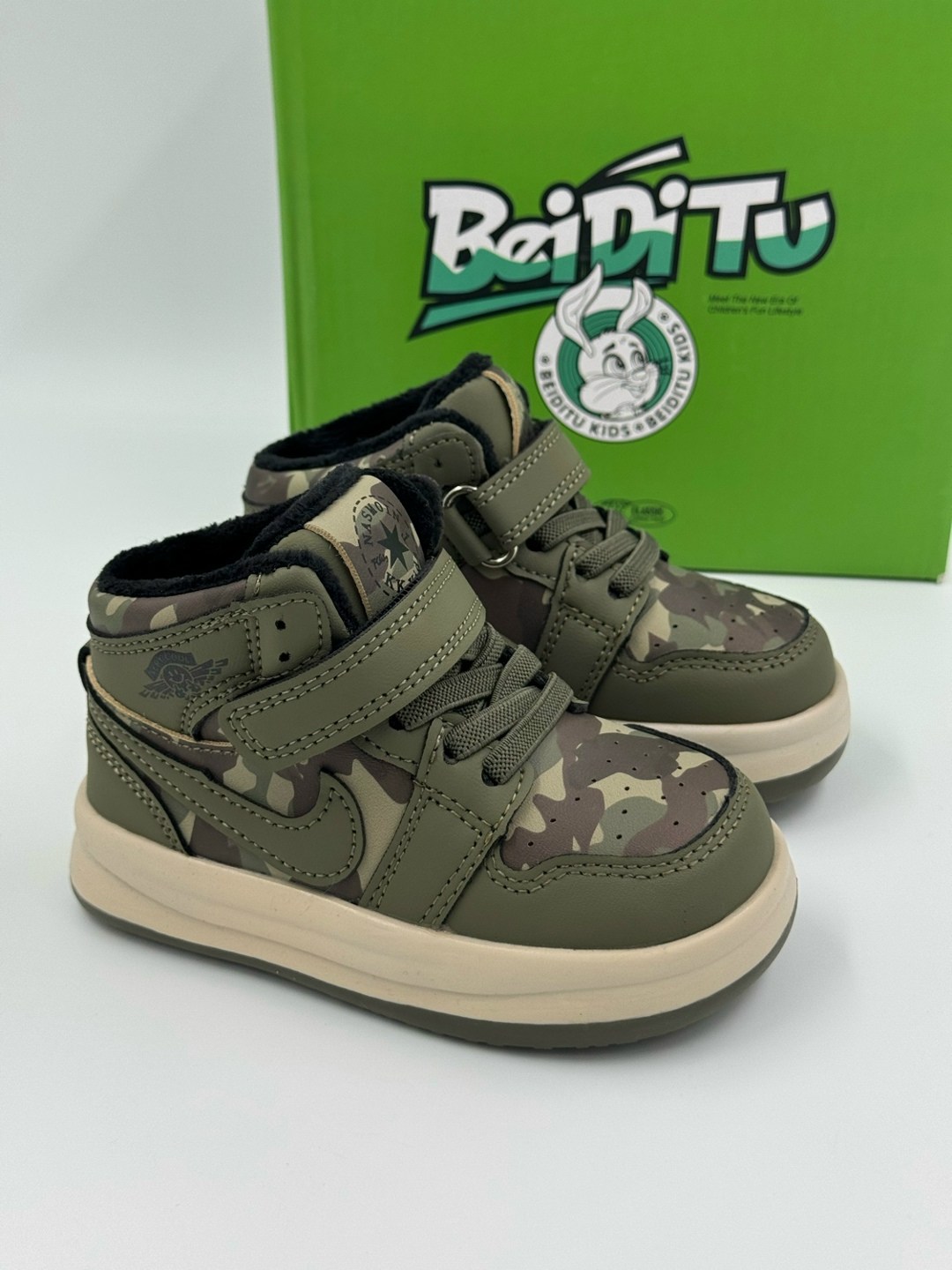 детские ботинки, детская,кроссовки,детские кроссовки,кеды для детей