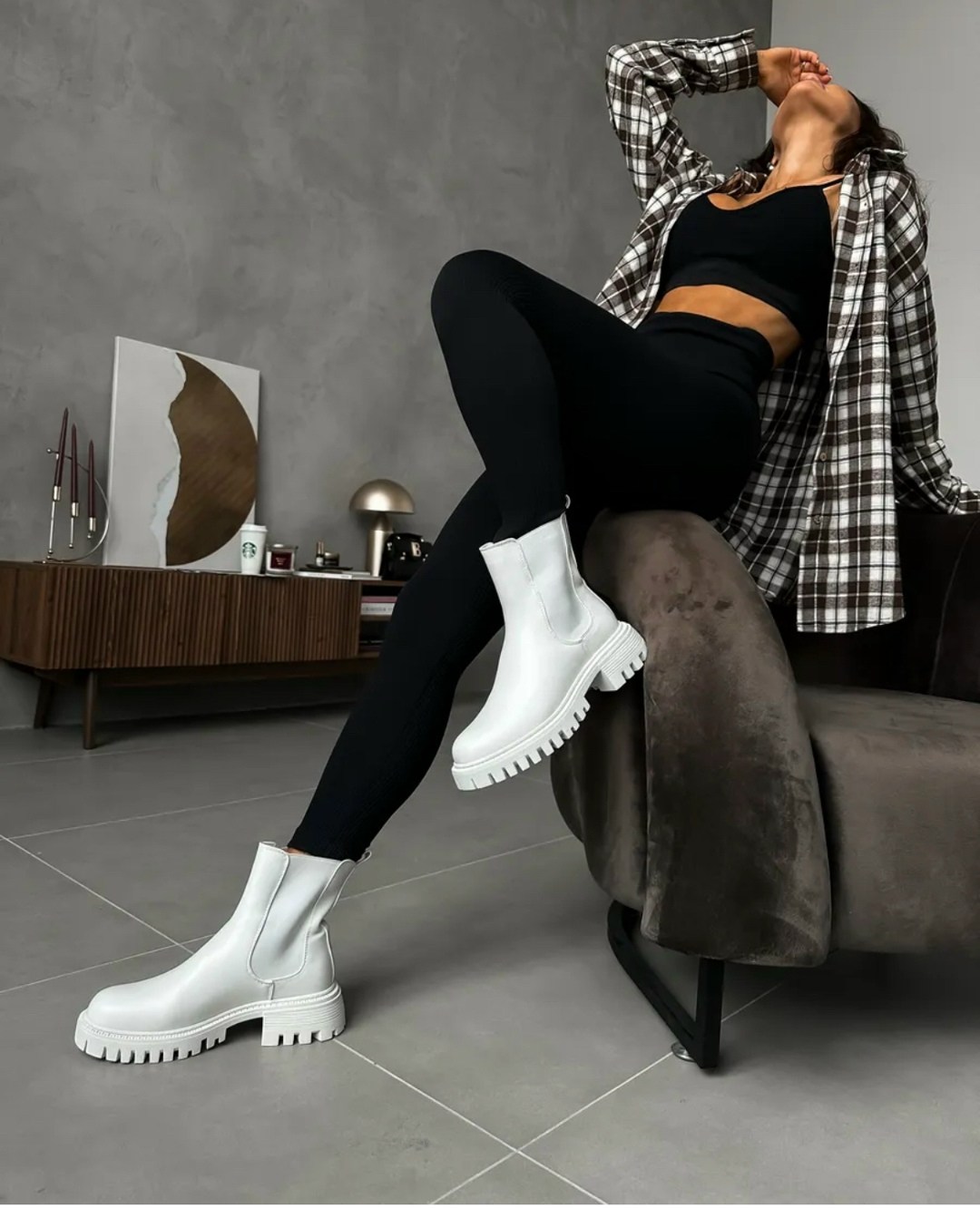 ботинки женские белые,женские ботинки,,модные белые ботинки,зимняя  женская