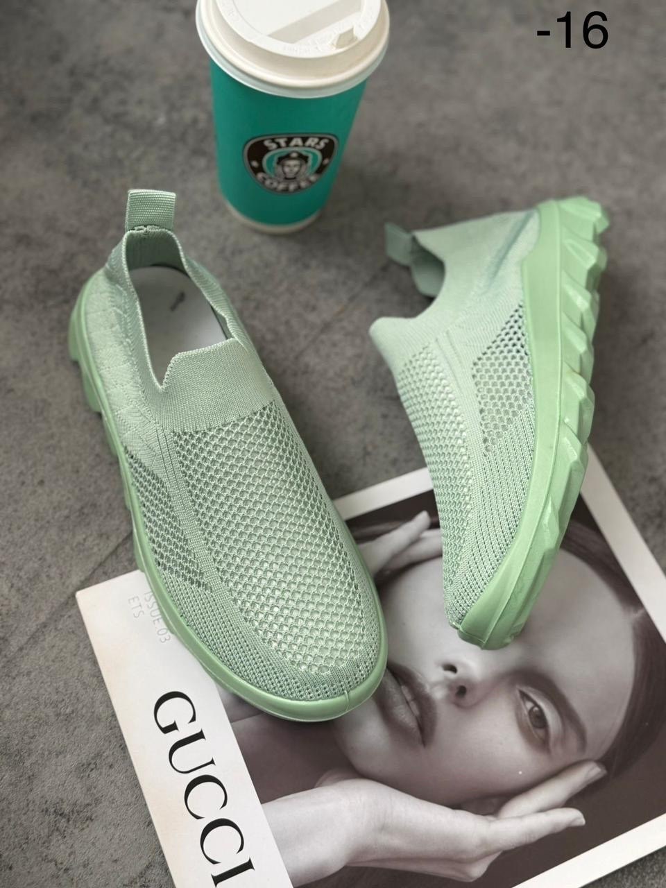 женские кроссовки,слипоны тканевые женские,слипоны женские,оранжевые кроссовки, спортивная