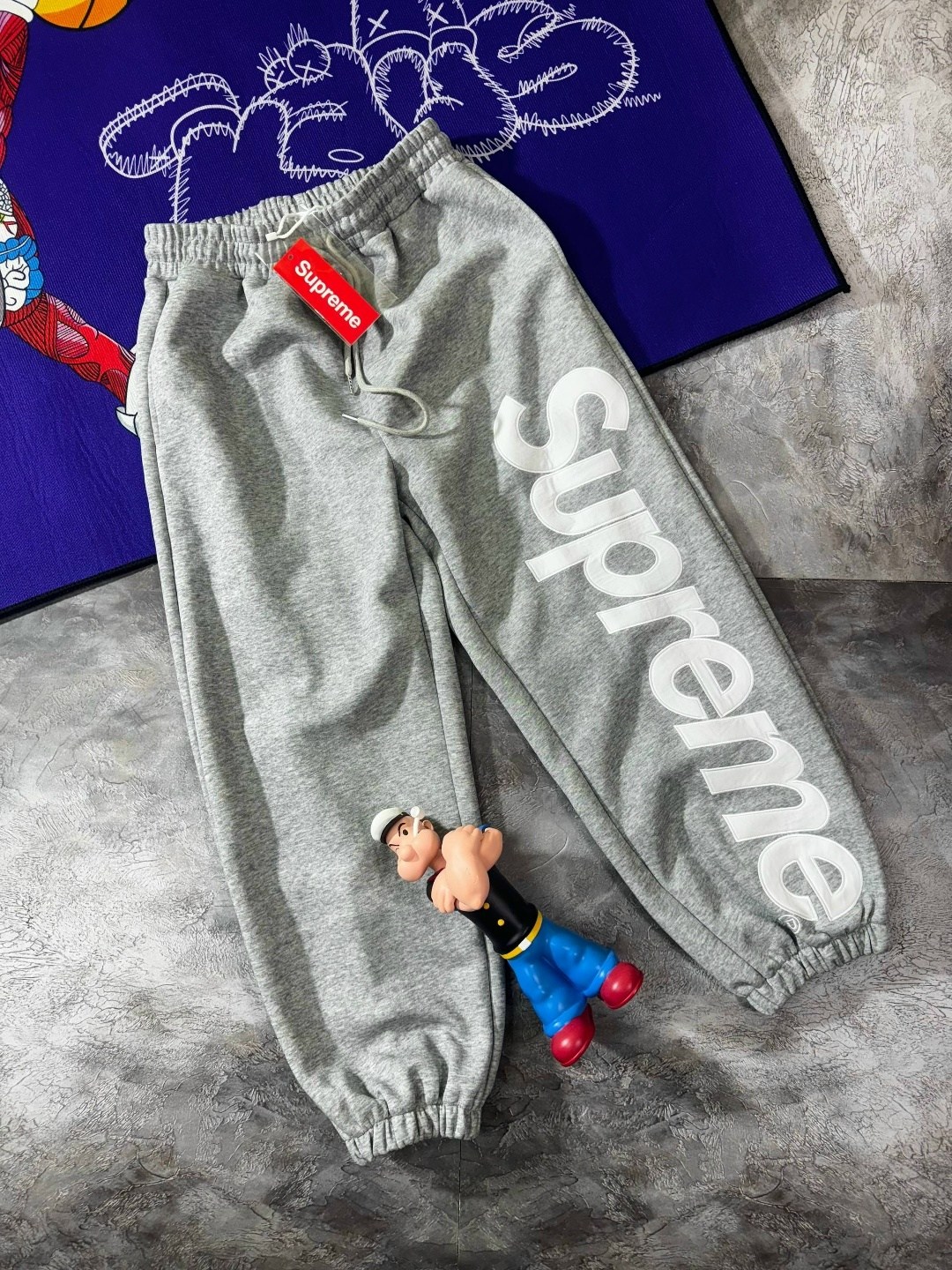 штаны суприм,спортивные штаны,спортивные брюки,брюки спортивные supreme,повседневные брюки