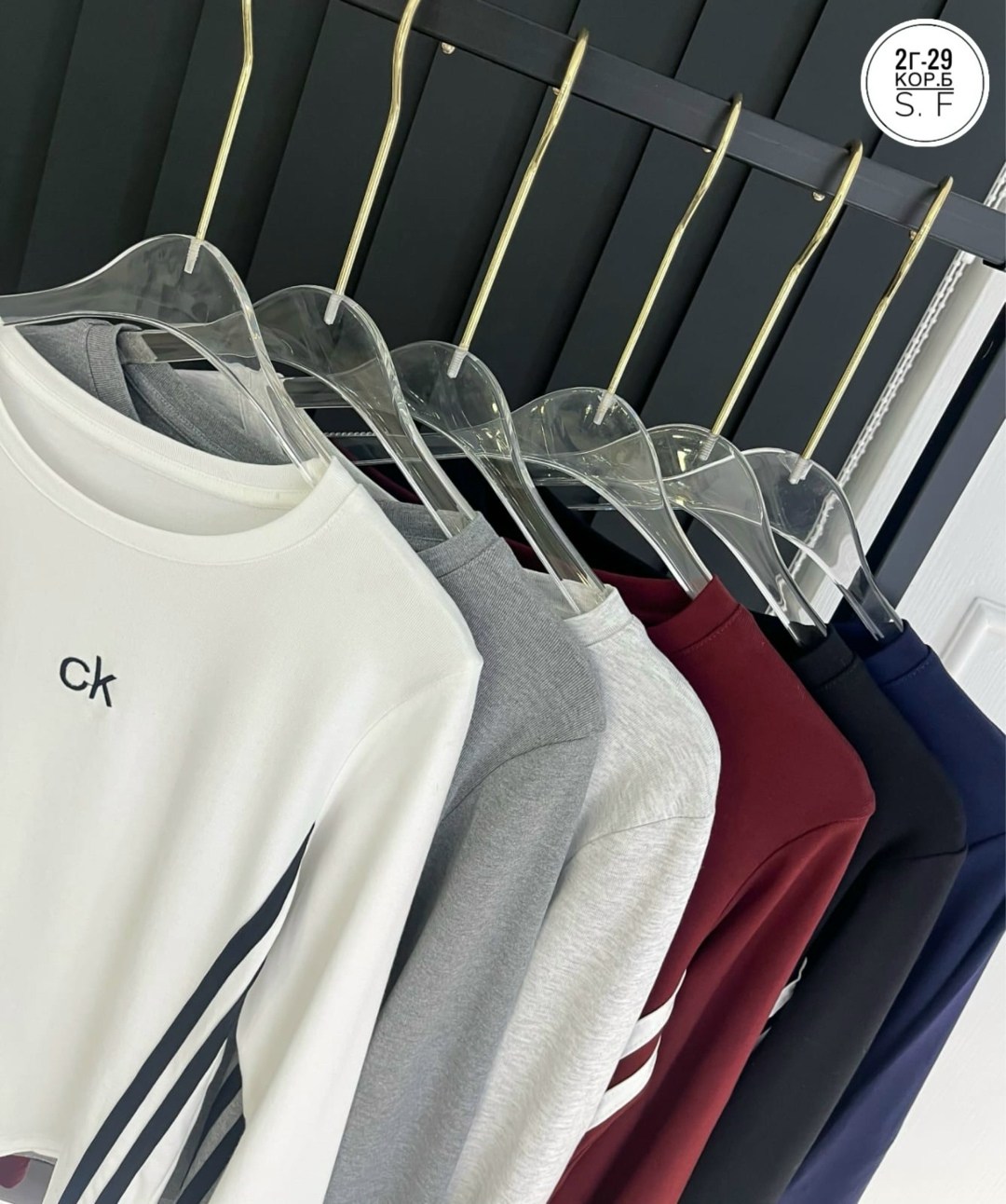 кофта женская,свитшот женская,серый свитшот кельвин кляйн,cпортивная кофта,свитшот мужская