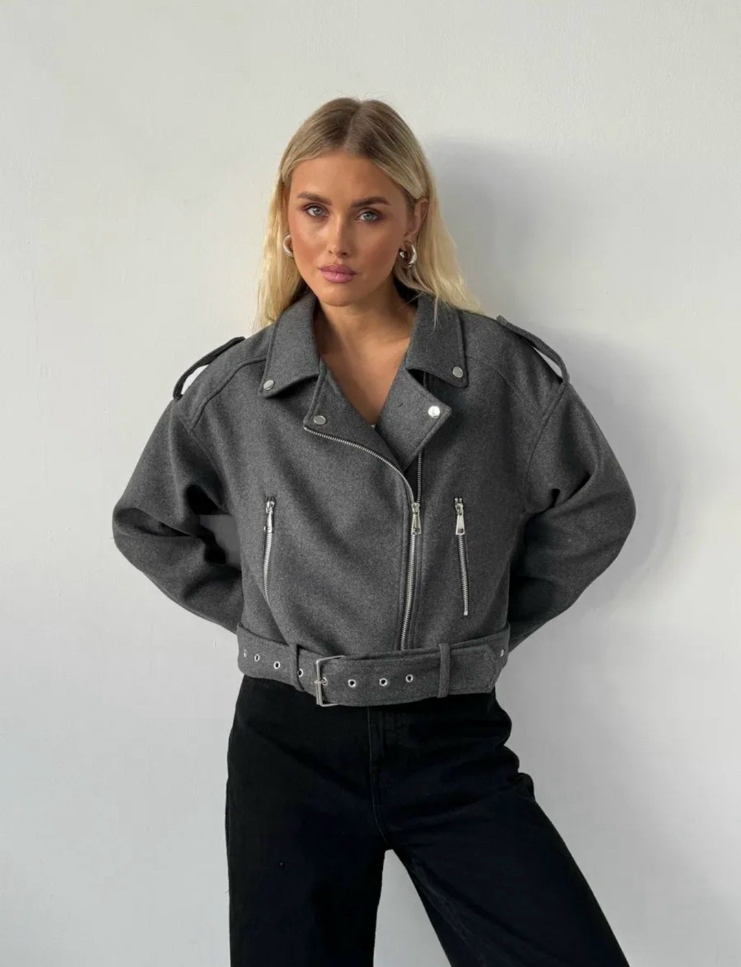 куртка косуха,модная женская куртка,косуха женская шерстяная оверсайз kyfon,оверсайз куртка,косуха короткая оверсайз missis mariyam