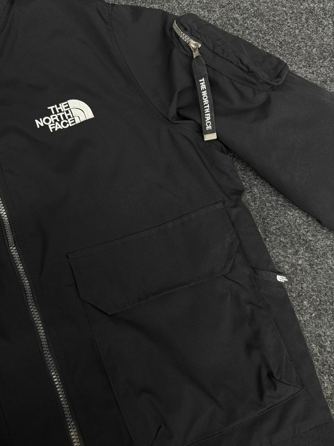 бомбер the north face,бомбер тнф,the north face мужская куртка,куртка бомбер,the north face куртка