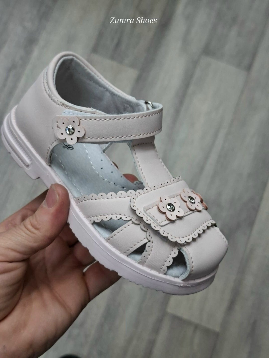 сандалии,детские сандалии,,детские босоножки,сандалии для девочек