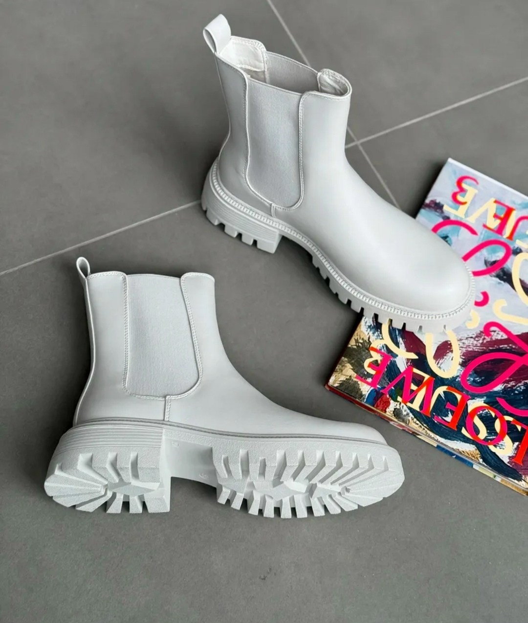 ботинки женские белые,женские ботинки,,модные белые ботинки,зимняя  женская