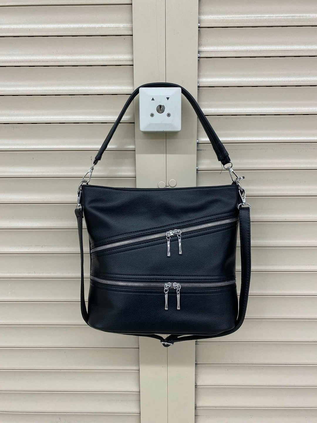 сумка,сумки женская,модная сумка,сумка женская черная,сумка рюкзак женская