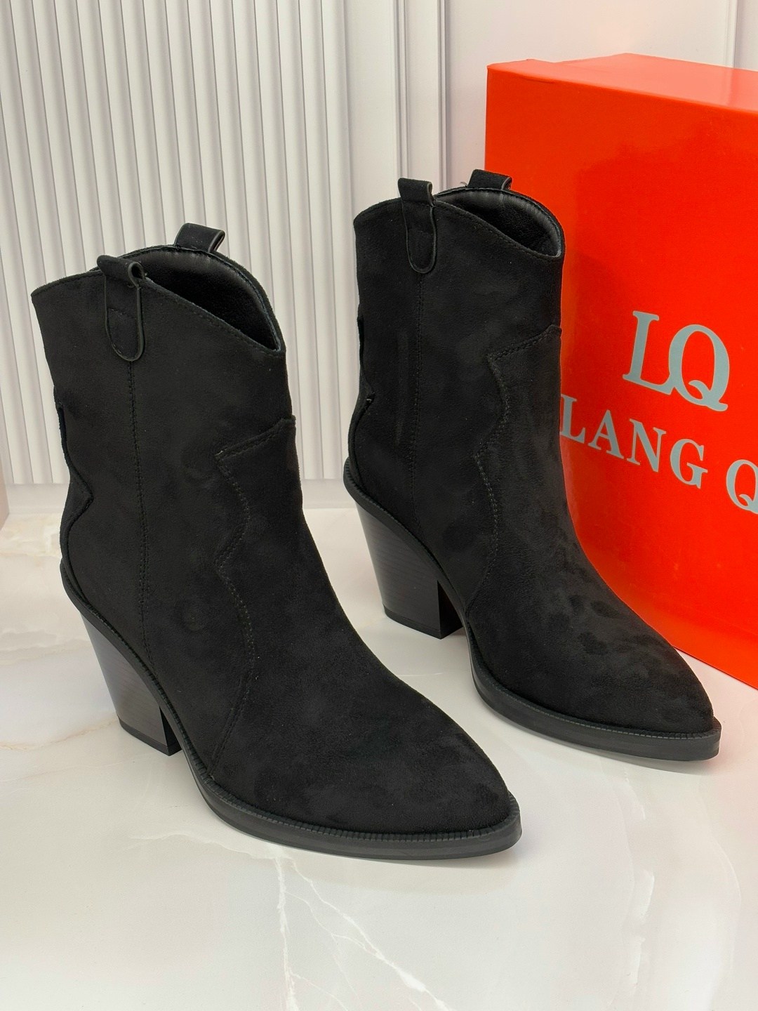 казаки демисезонные ботинки замшевые,,ботинки женские демисезонные казаки замшевые reversal,казаки демисезонные ботинки замшевые цвет коричневый,ботинки казаки демисезонные натуральная замша