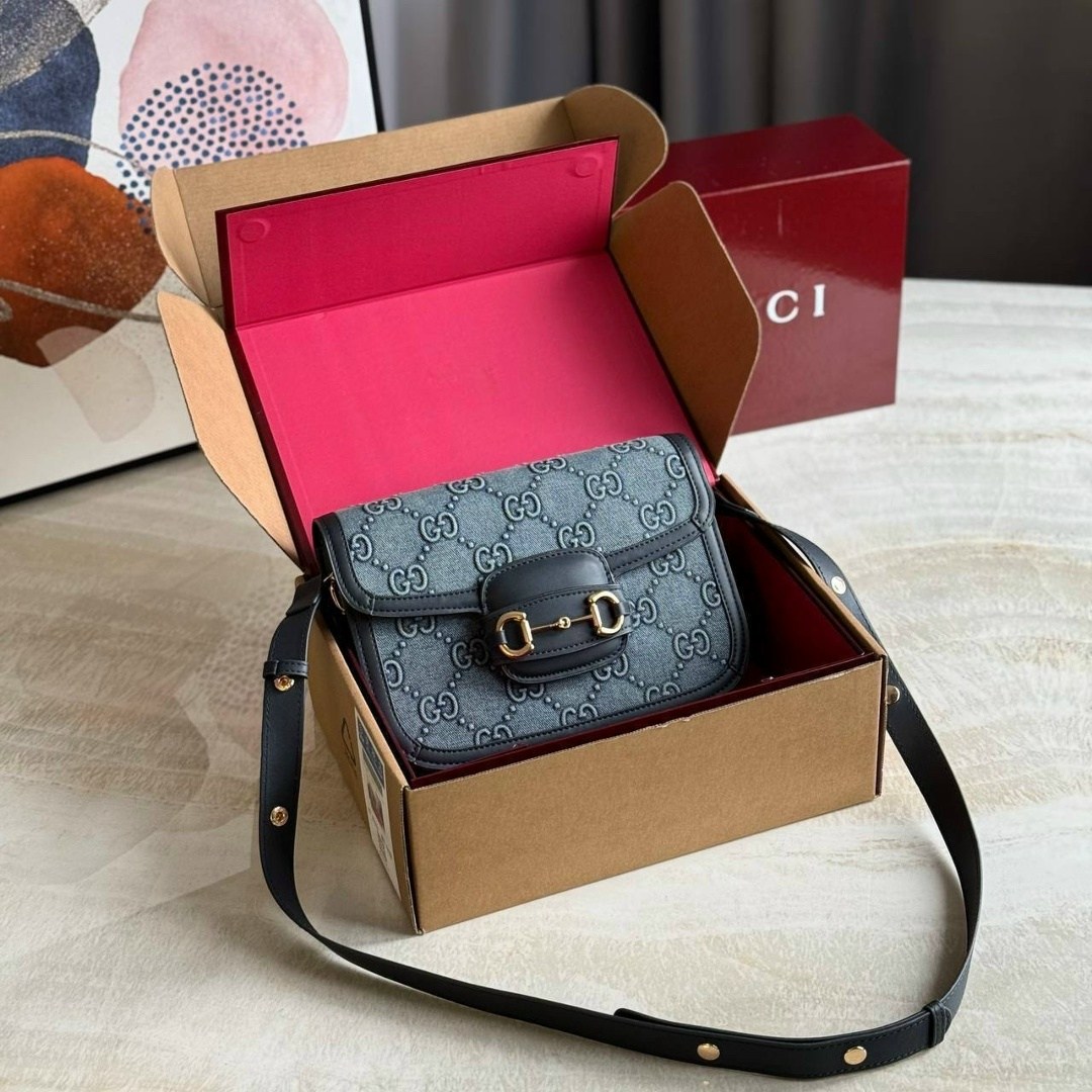 gucci сумка,женская сумка gucci,сумка гуччи на плечо,сумка,гуччи сумка