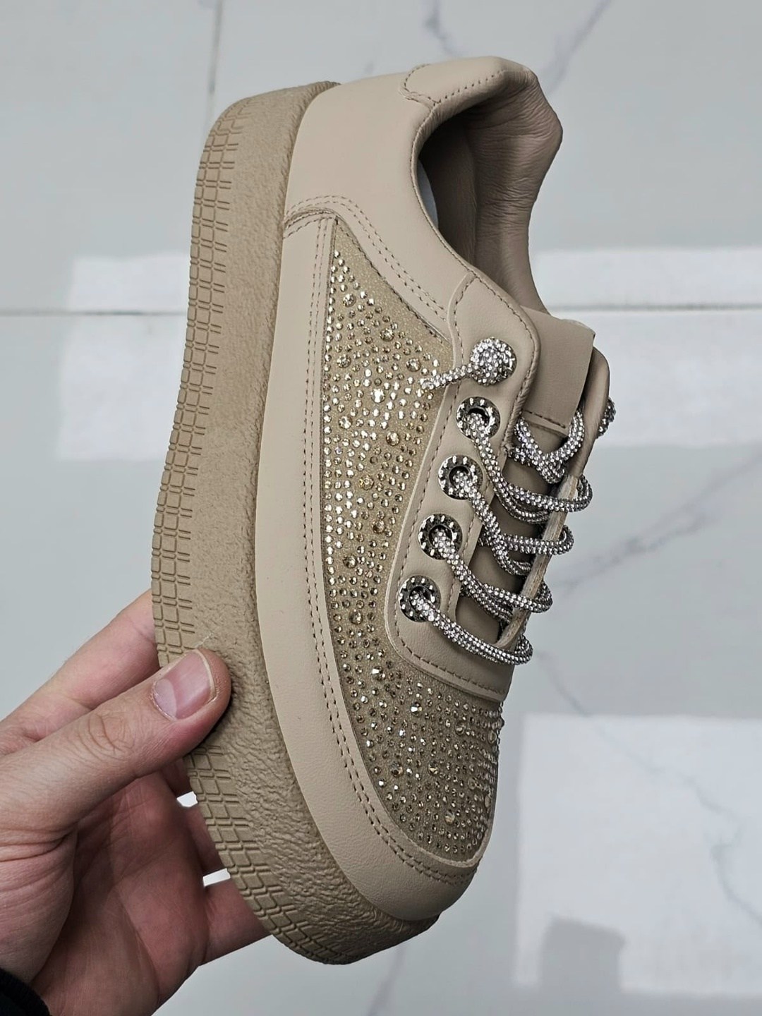 ,кроссовки со стразами,кроссовки женские,женская ,кроссовки женские со стразами