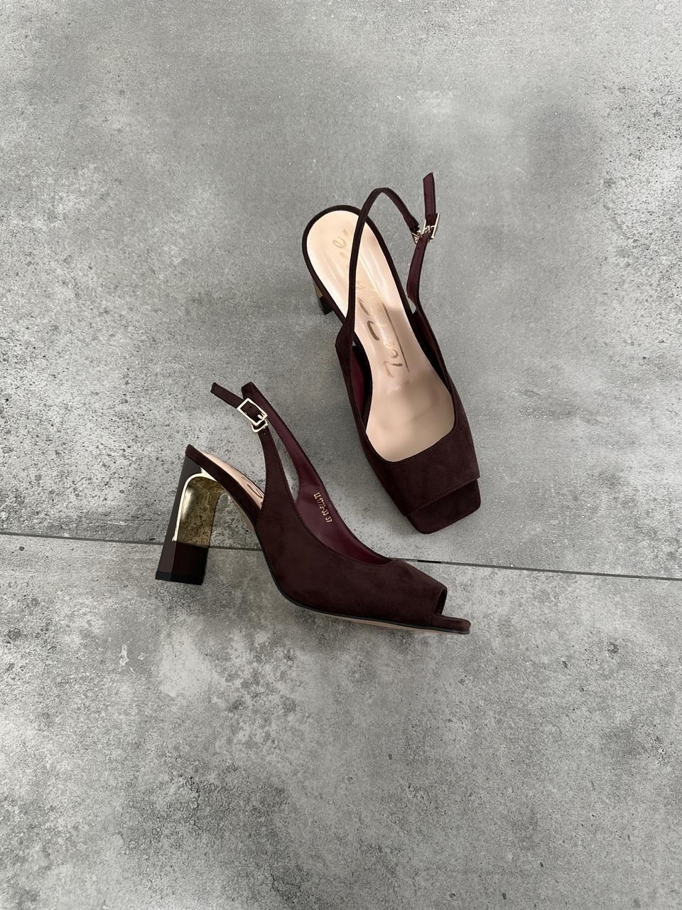 легинсы со штрипками зара,обувь женская,мода стиль,легинсы со штрипками