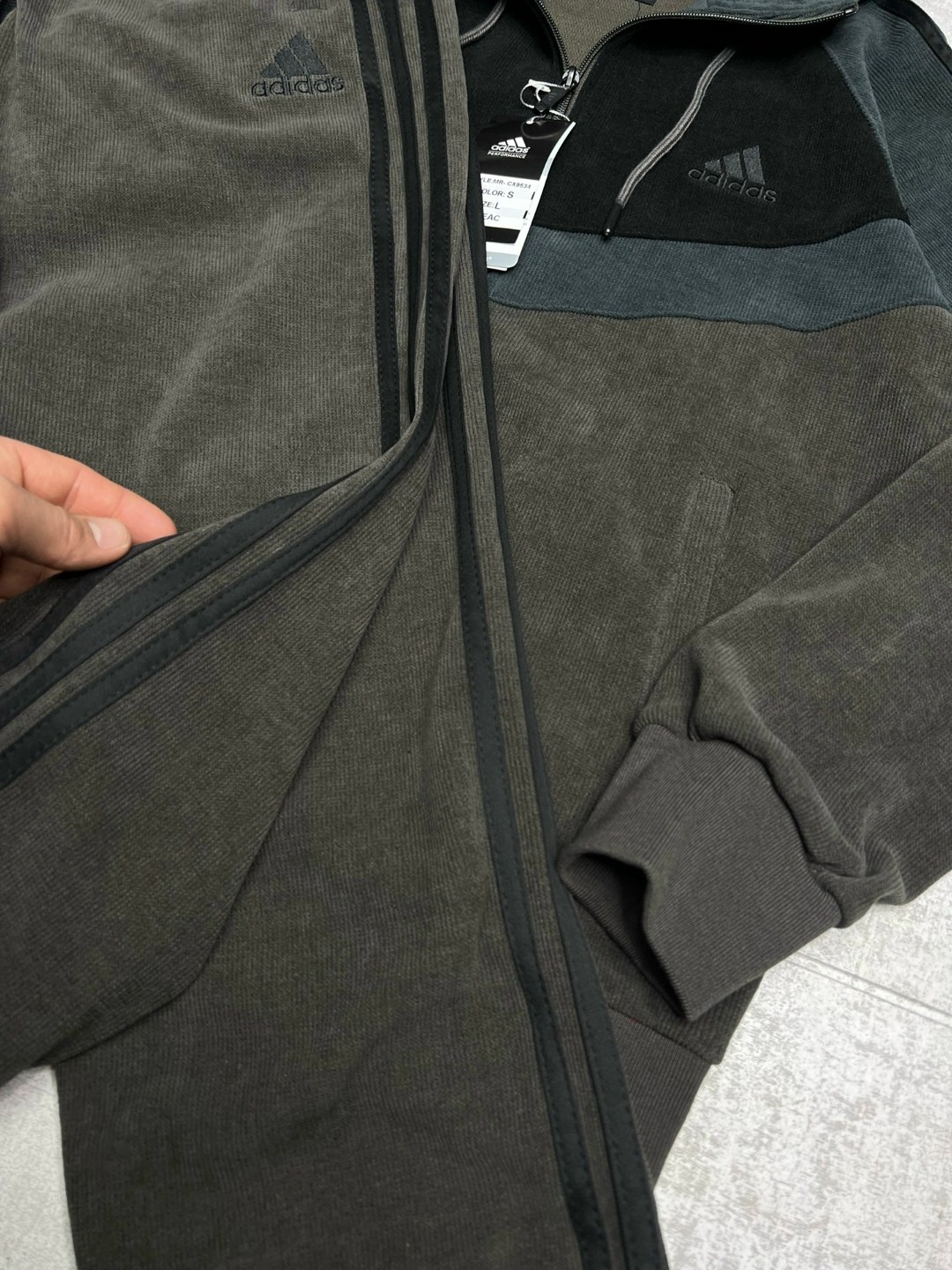 флисовая куртка adidas,толстовка adidas флисовая,кофта адидас,флисовый костюм адидас,флиска адидас мужская