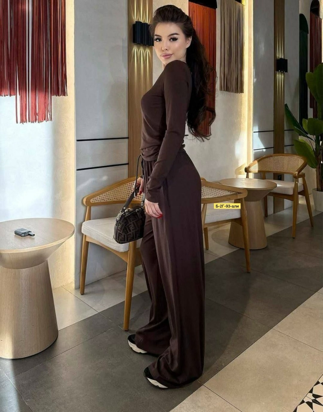 брючный костюм,летние брючные костюмы,костюмчик,костюм женский с капри,женские костюмы