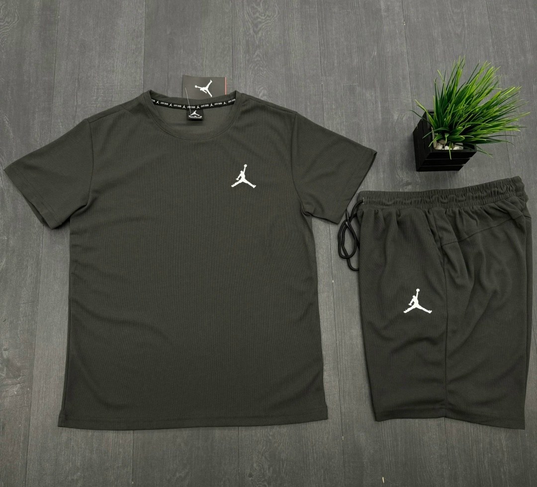 спортивный костюм мужской летний,спортивные костюмы мужские,костюм спортивный jordan,костюм шорты и футболка