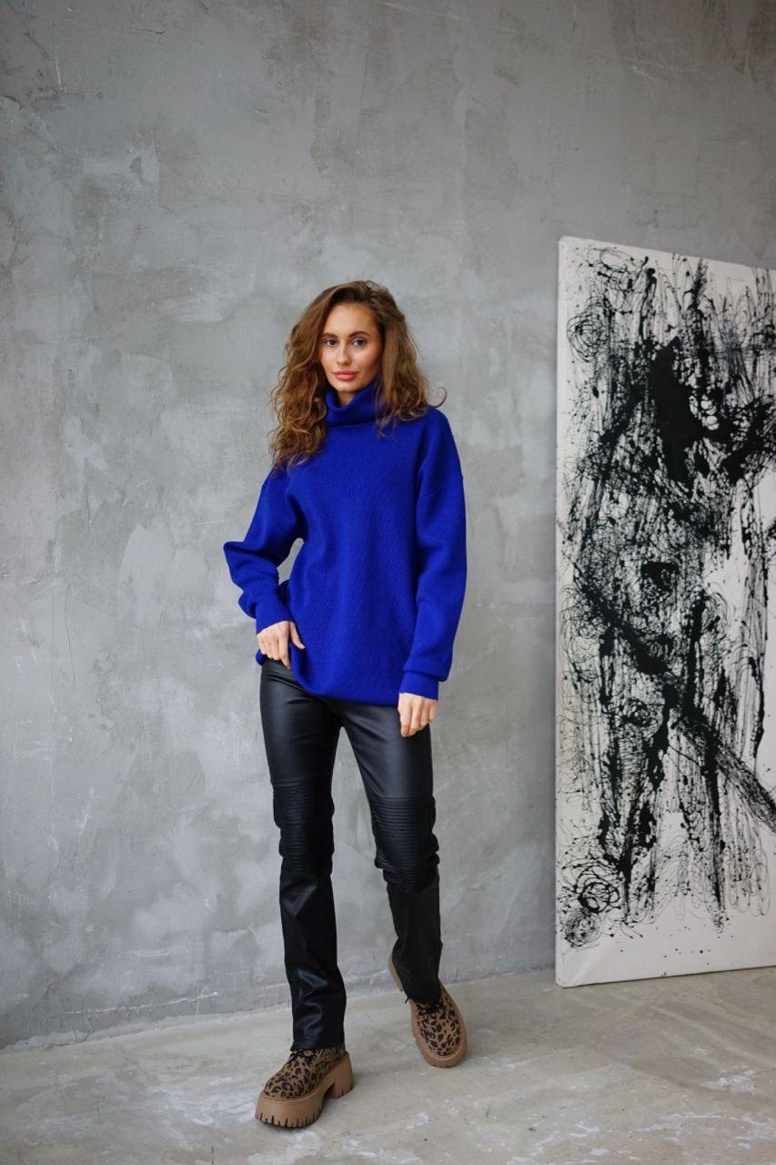свитер оверсайз с горлом вязаный теплый vale vi,женский свитер оверсайз,женский вязаный свитер оверсайз,синий свитер,свитер женский вязаный оверсайз с горлом