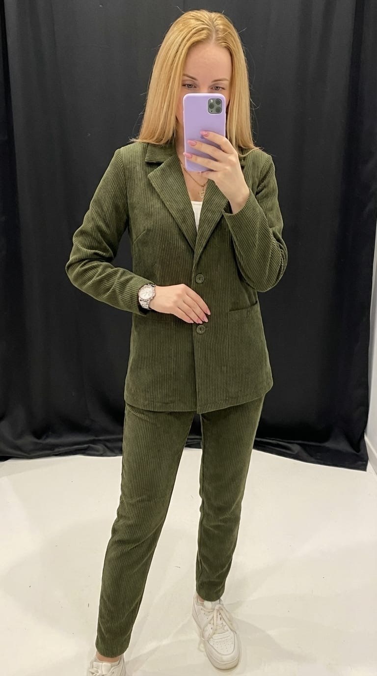 женский костюм,костюм с брюками,костюм женский брючный,замшевый костюм женский,костюм бежевый