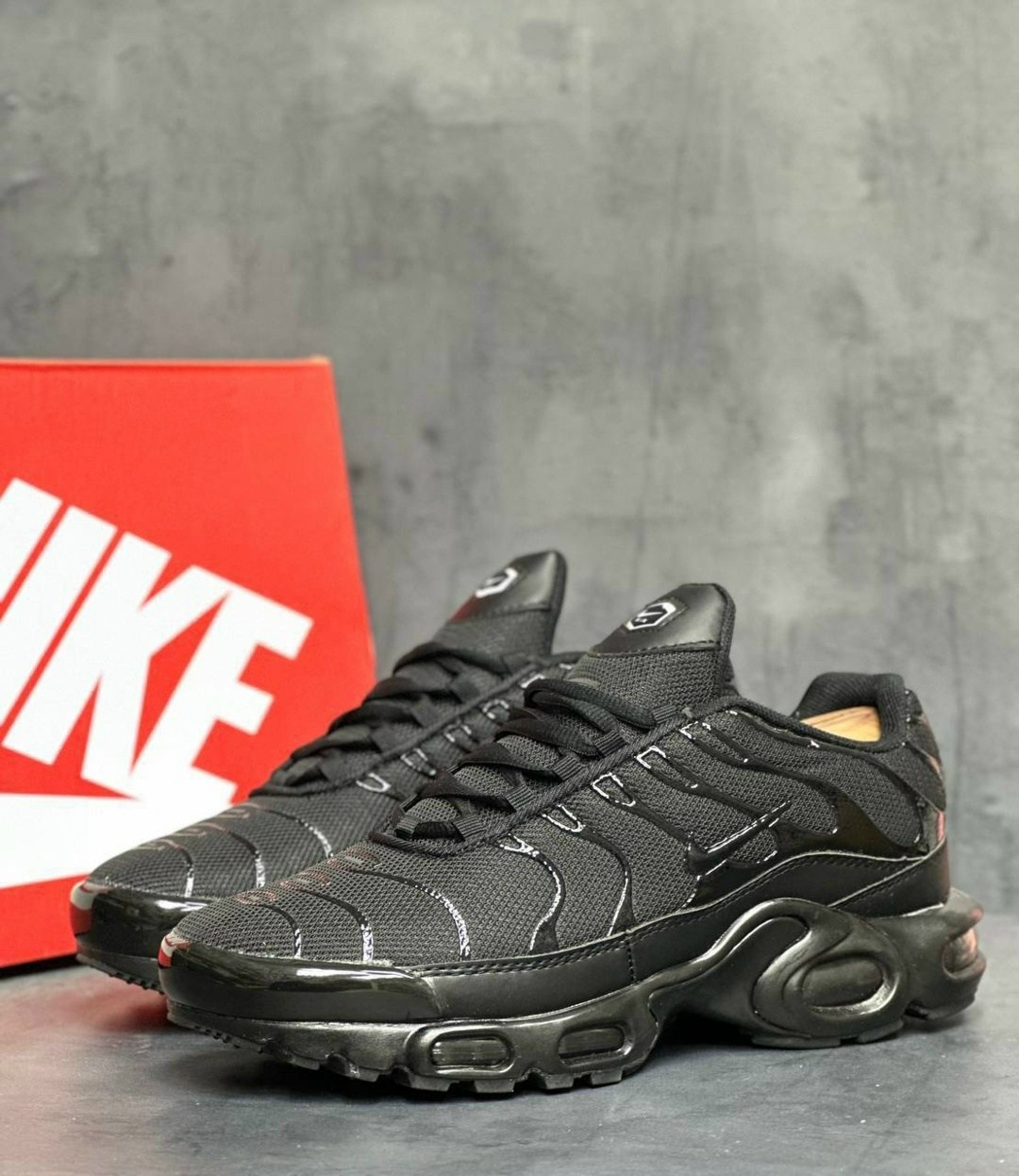 nike tn air max plus black,кроссовки nike air max "tn plus",мужские кроссовки nike air max tn plus,кроссовки nike air max plus,nike air max plus tn