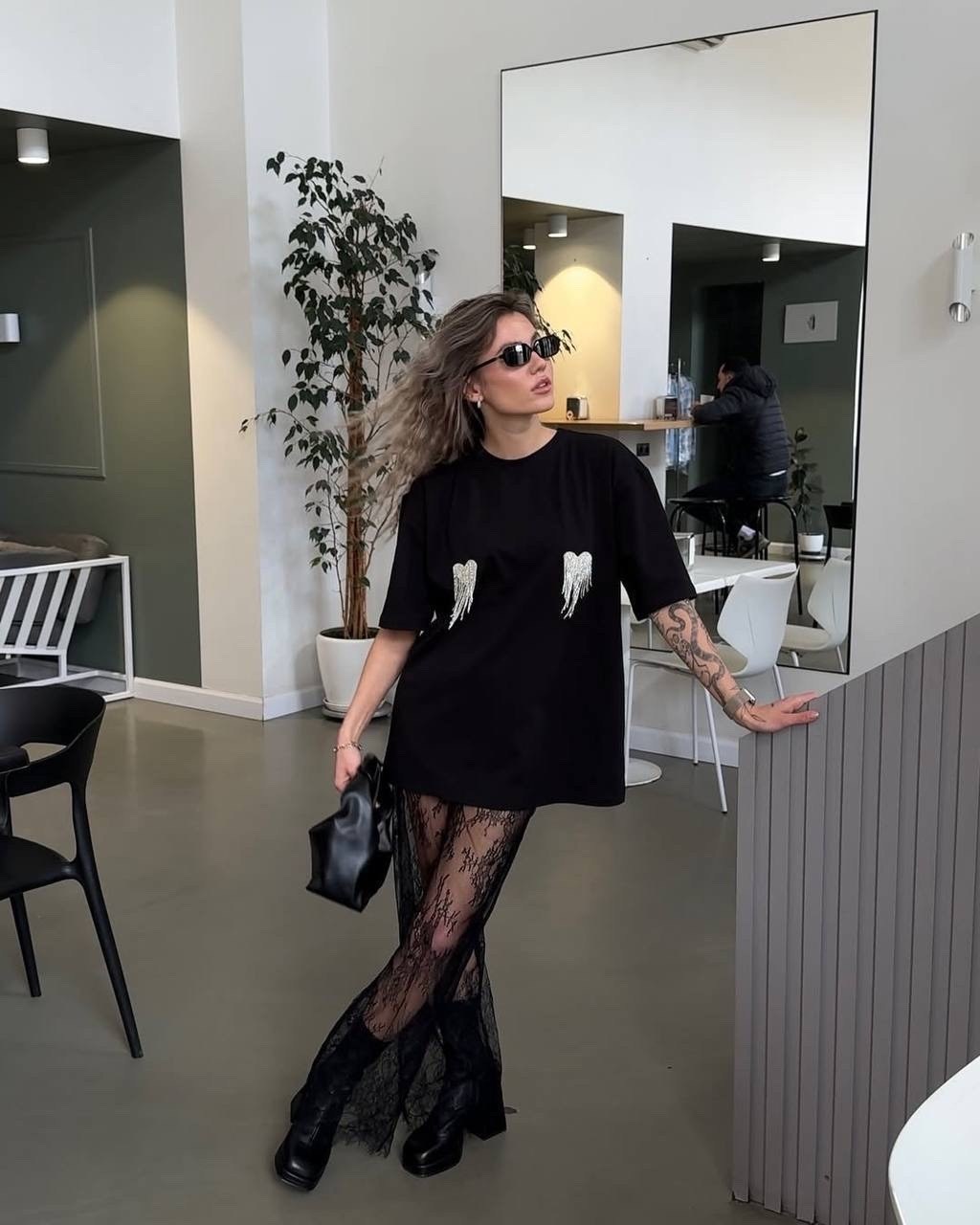 футболки оверсайз с принтами,женская футболка оверсайз,красная футболка оверсайз,красная футболка женская,футболки женская оверсайз с принтом