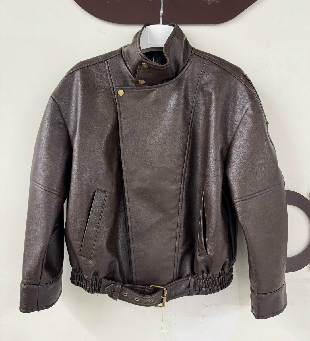 кожаная куртка,кожаная куртка yves saint laurent,женская кожаная куртка,кожаная куртка saint laurent,кожаная куртка sandro