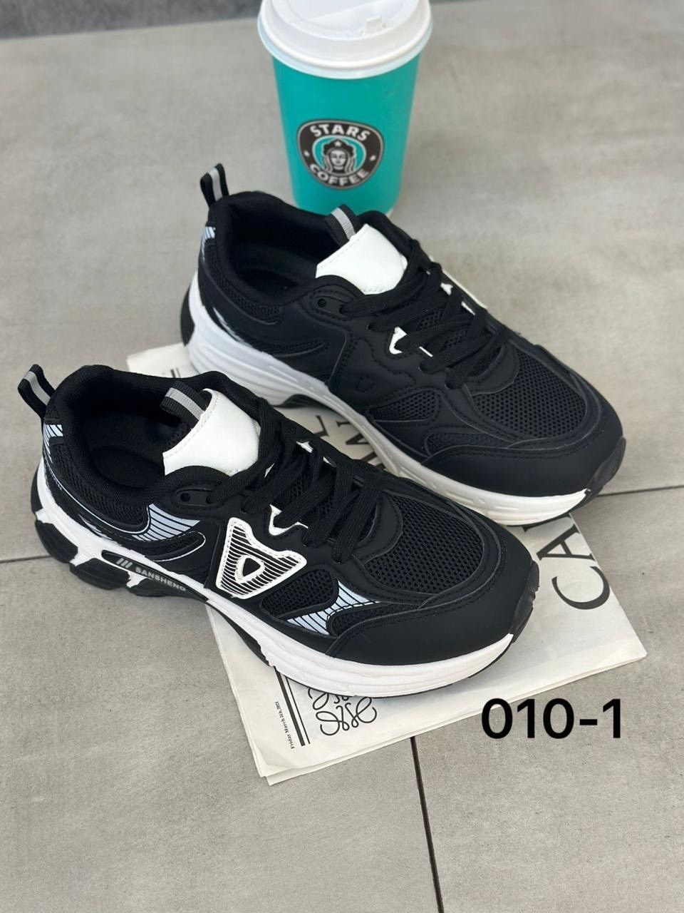 женские кроссовки,кроссовки,кроссовки эко,кроссовки модные,удобные кроссовки