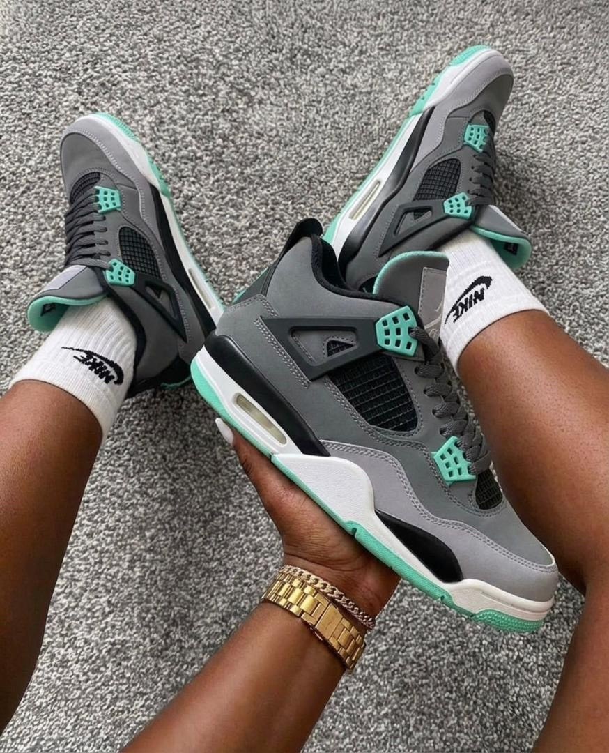 nike air jordan 4 retro green glow,кроссовки nike air jordan 4 retro,кроссовки nike air jordan 4,кроссовки найк джордан 4,кроссовки