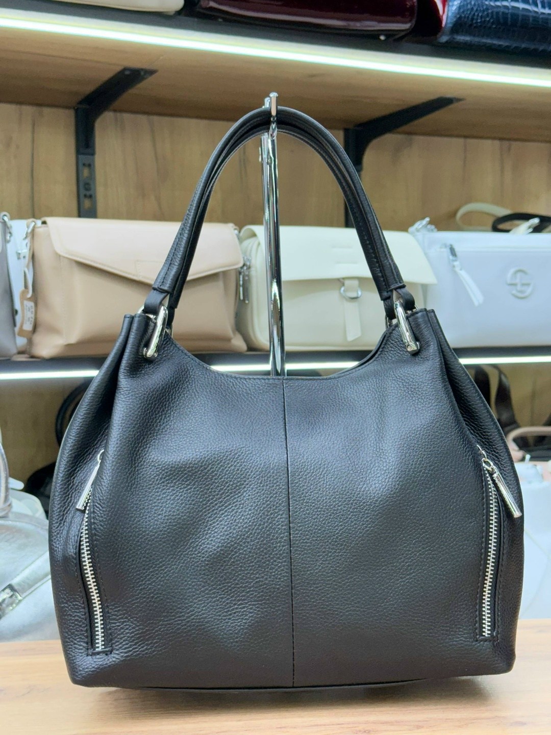 сумка,женская кожаная сумка,красная сумка,сумки женская,женская сумка из натуральной кожи