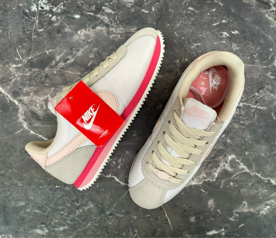 кроссовки nike classic cortez,nike wmns classic cortez leather,nike classic cortez,nike classic cortez leather,nike cortez wmns lady