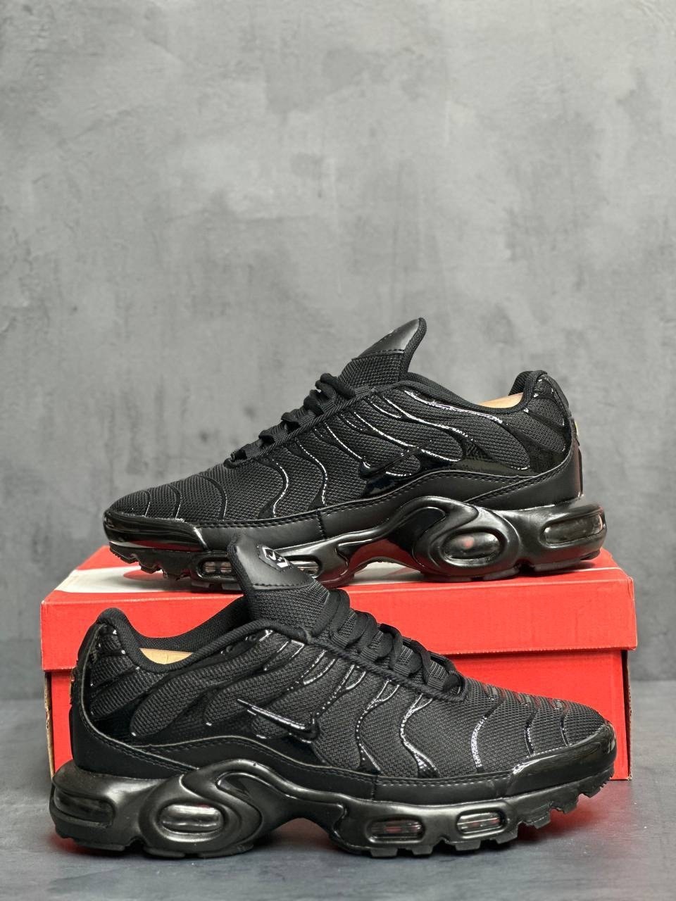 nike tn air max plus black,кроссовки nike air max "tn plus",мужские кроссовки nike air max tn plus,кроссовки nike air max plus,nike air max plus tn