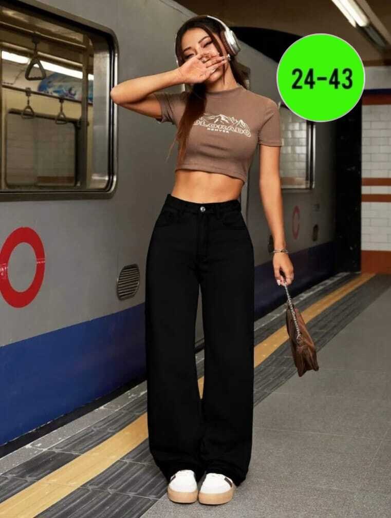 джинсы широкие женские,женские джинсы,черные широкие джинсы,джинсы трубы женские,джинсы женские широкие трубы