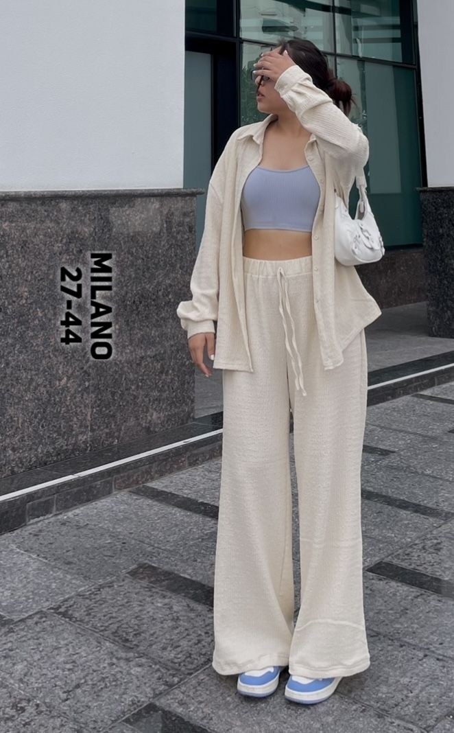 брючный костюм,женский брючный костюм,костюм женский,костюм бежевый,костюм с брюками