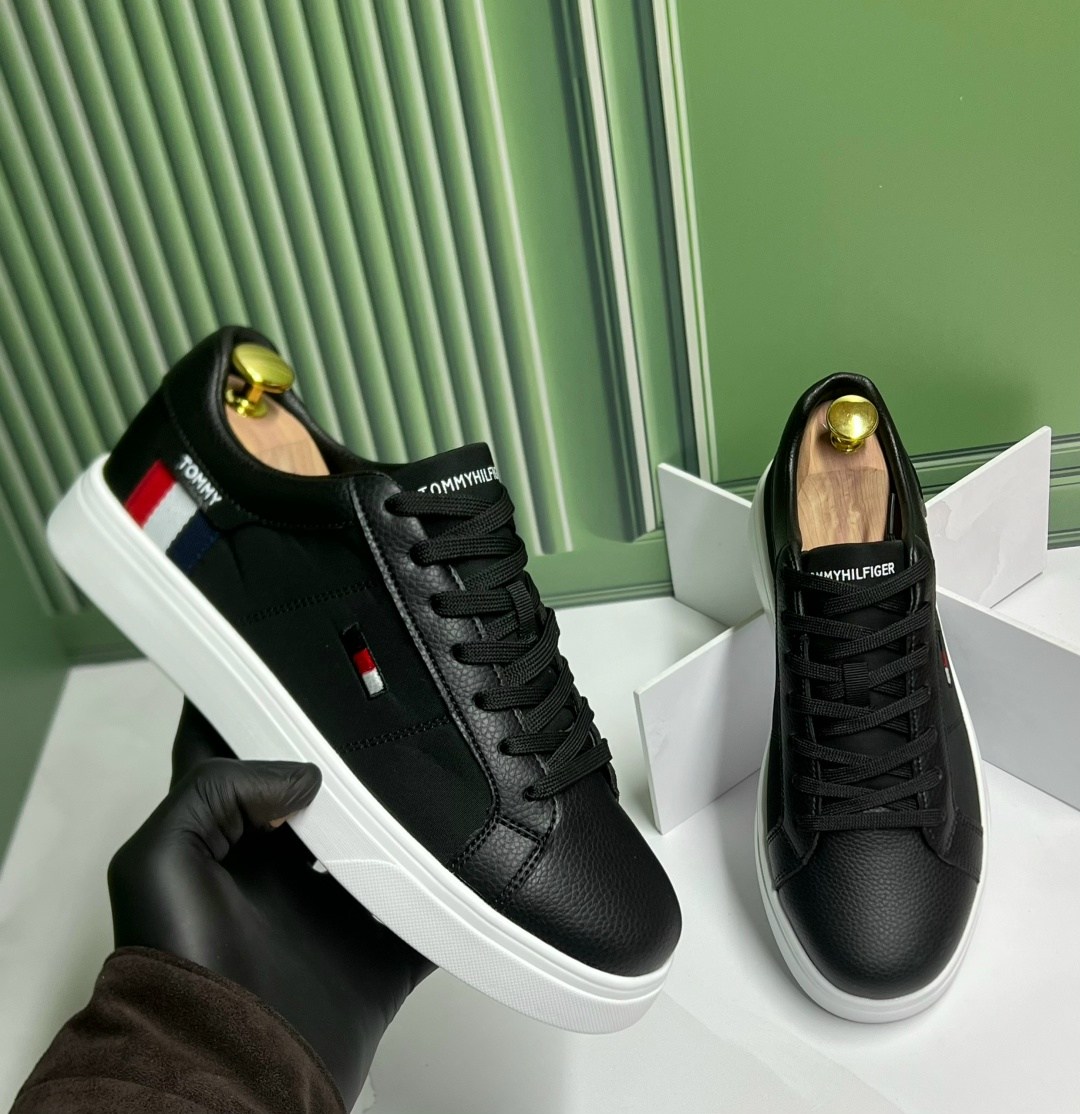 мужские повседневные кроссовки tommy hilfiger,мужские кроссовки tommy hilfiger,мужские повседневные кроссовки brecon tommy hilfiger синий,кеды tommy hilfiger,кроссовки tommy hilfiger