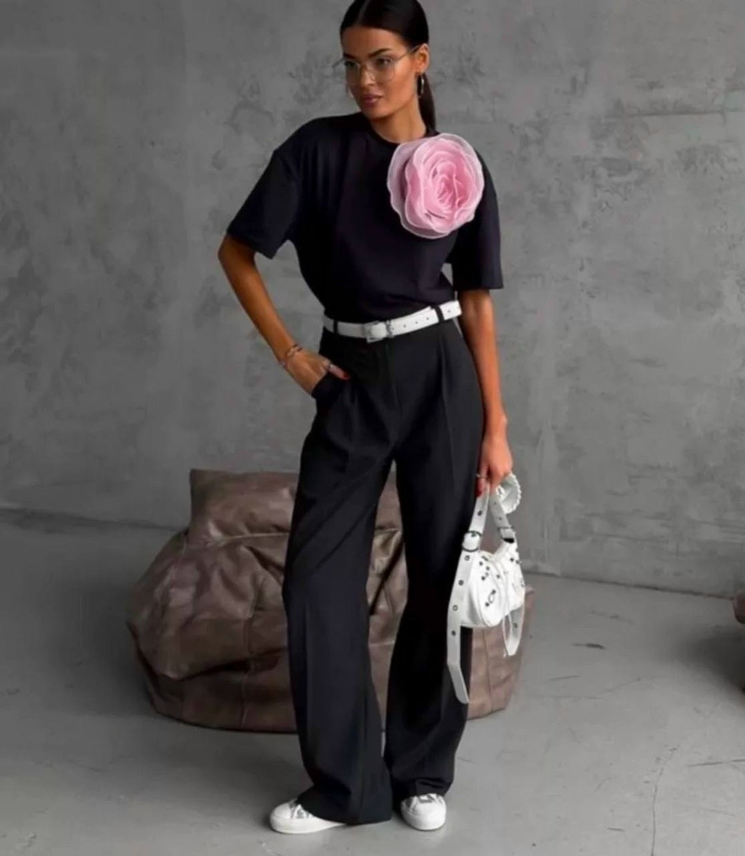 футболка с цветами,футболка женская,,футболка с цветком