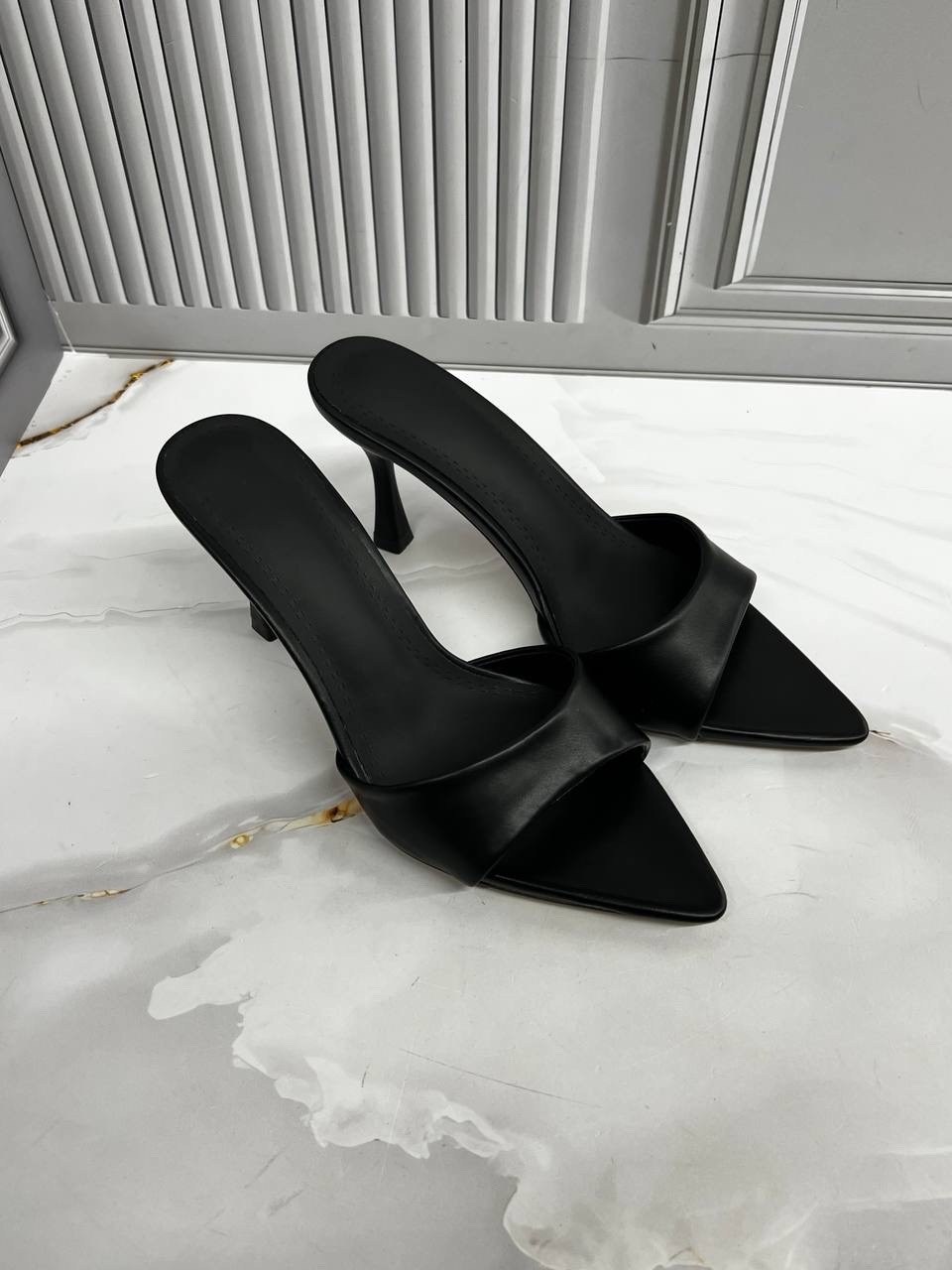 босоножки на каблуках,туфли босоножки,каблуки туфли,женская ,мюли на каблуке