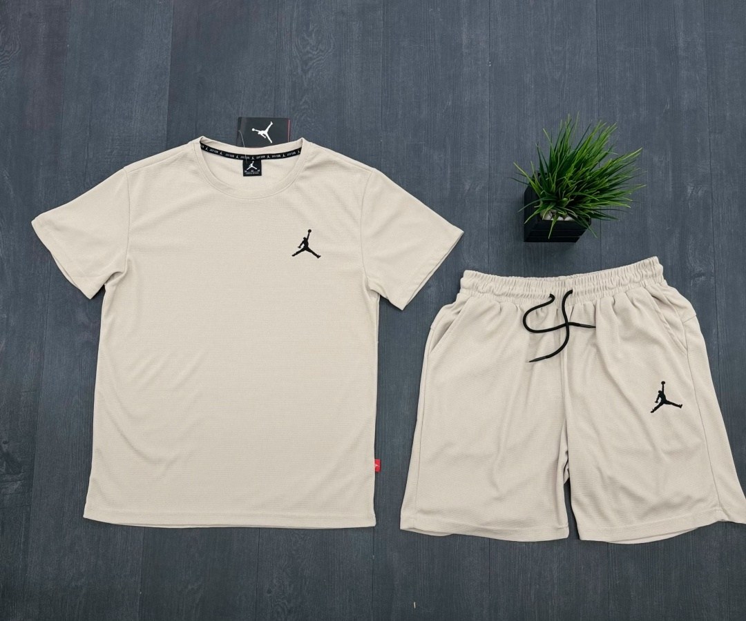 спортивный костюм мужской летний,спортивные костюмы мужские,костюм спортивный jordan,костюм шорты и футболка