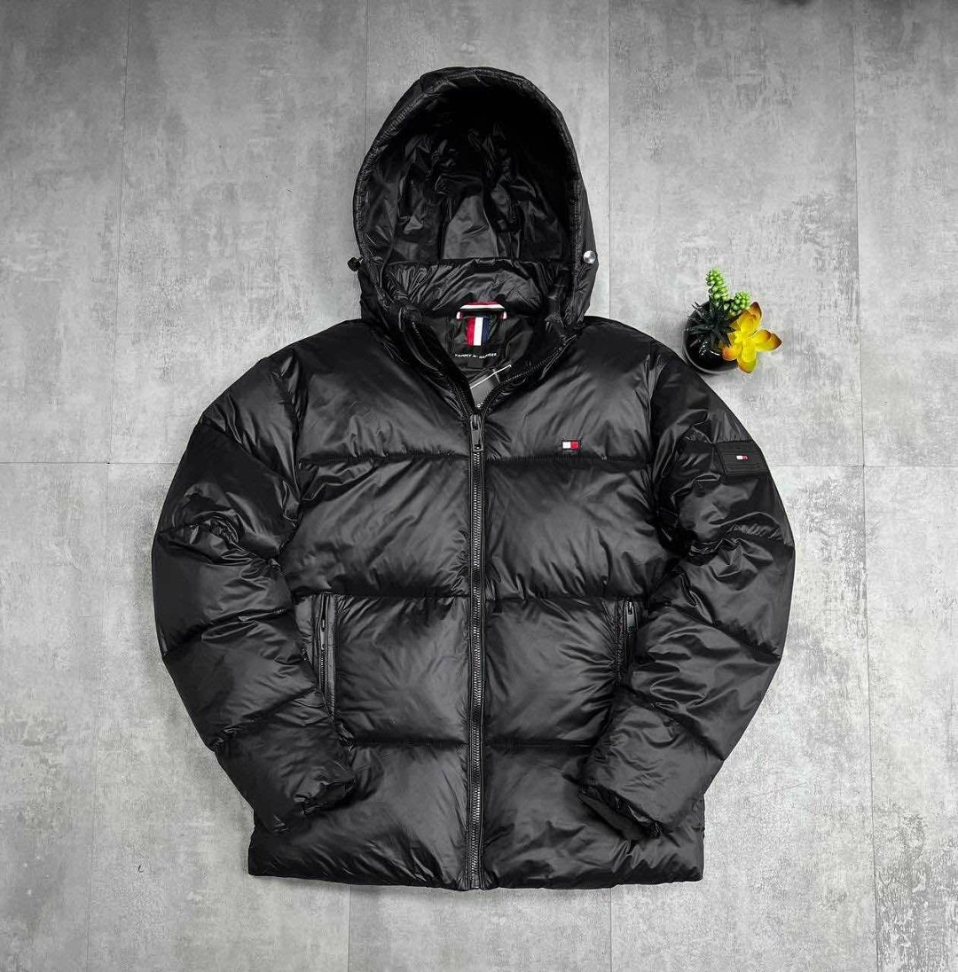 зимняя куртка tommy hilfiger,мужские пуховики tommy hilfiger,пуховик tommy hilfiger с отстегным капюшоном,короткий пуховик со съемным капюшоном tommy hilfiger белый,пуховик мужской tommy hilfiger l ра