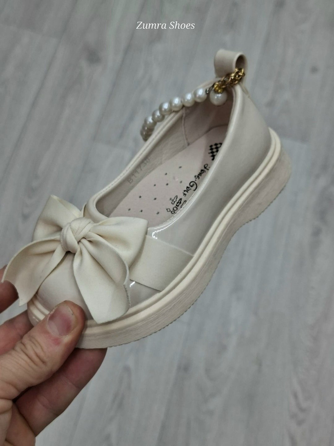 ,туфли для девочки капитошка,белые туфли для девочки,туфли детская, капитошка