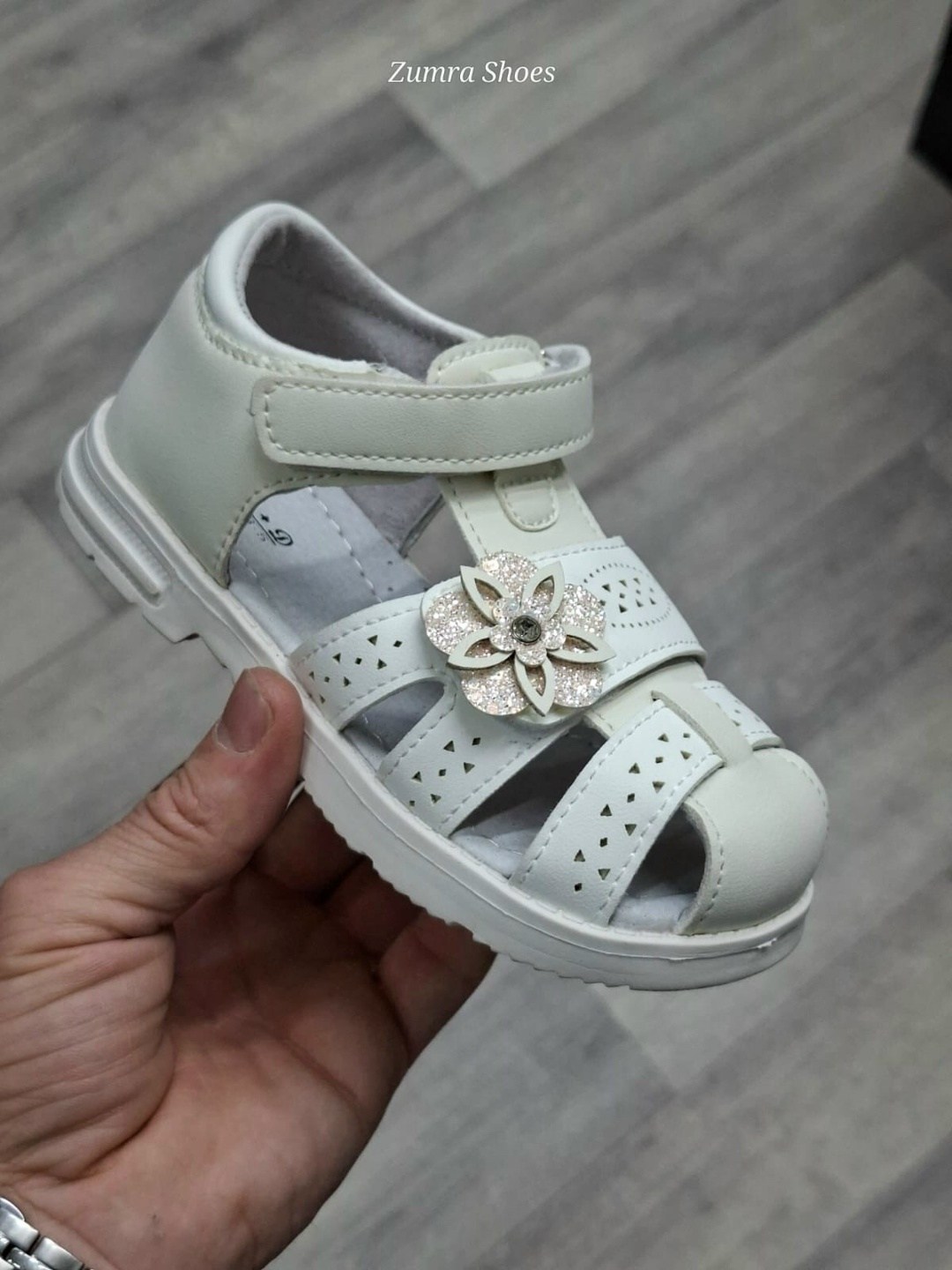 сандалии,детские сандалии,,детские босоножки,сандалии для девочек