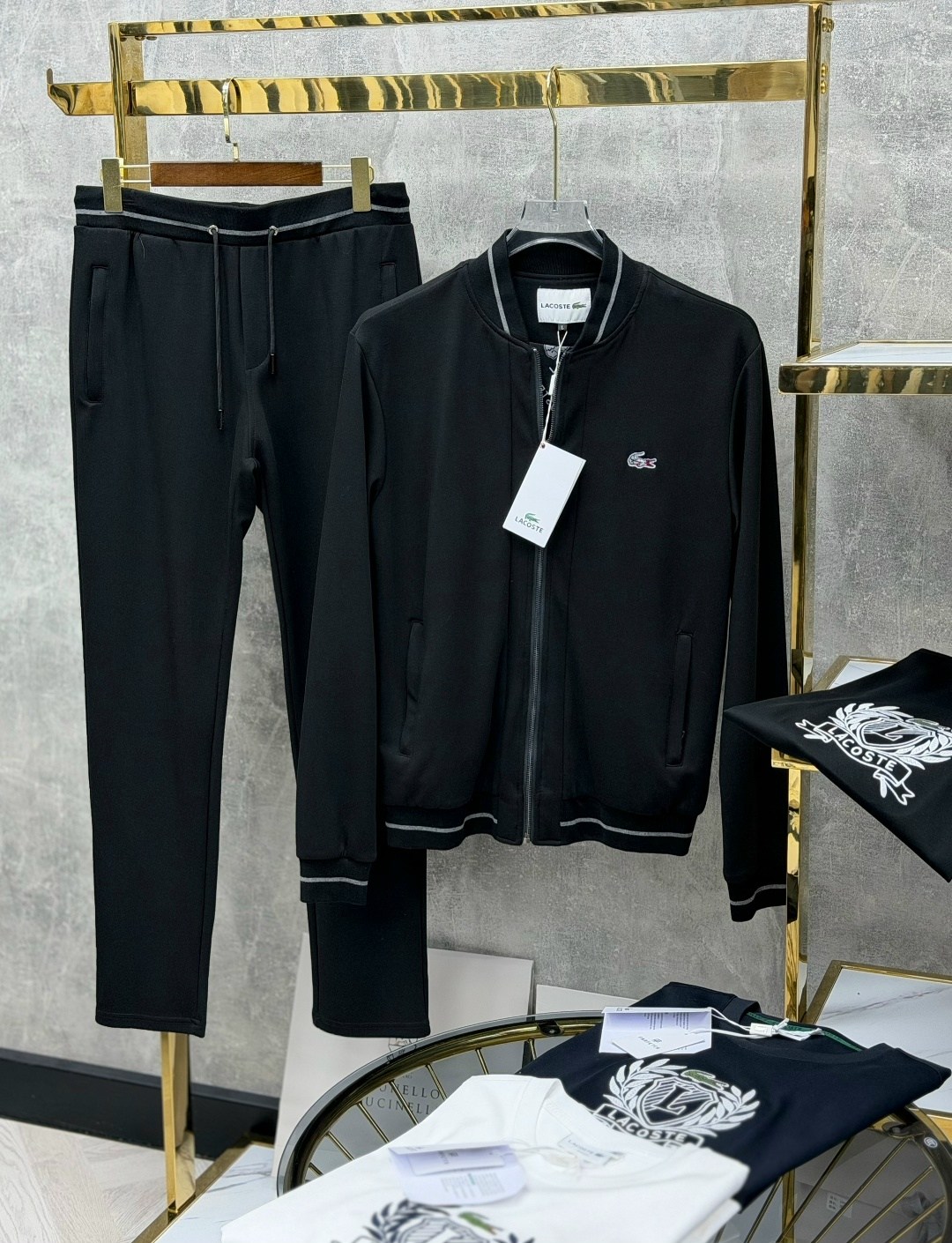 мужской спортивный костюм,спортивный костюм lacoste,спортивный костюм,спортивный костюм brunello cucinelli